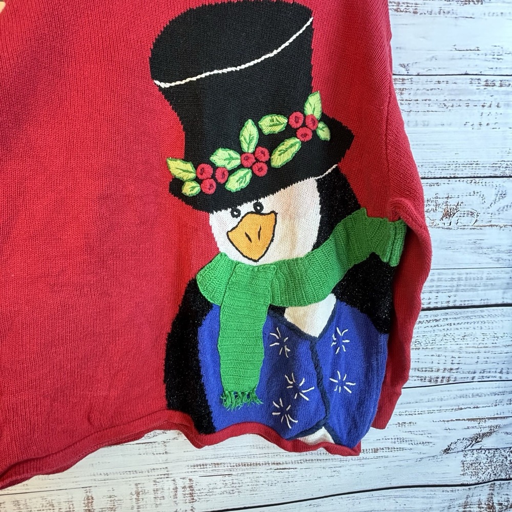 The Quacker Factory Christmas Sweater 2X Plus Penguin Red Graphic Kitsch Festive - Picture 4 of 13